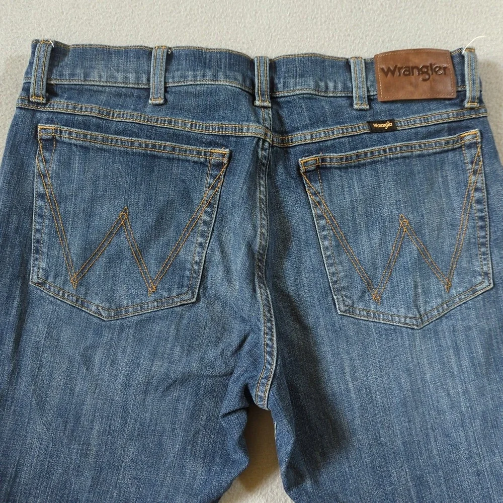 Wrangler‎ Bootcut Jeans Mens 34x30 Blue Excellent Medium Wash Stretch Denim